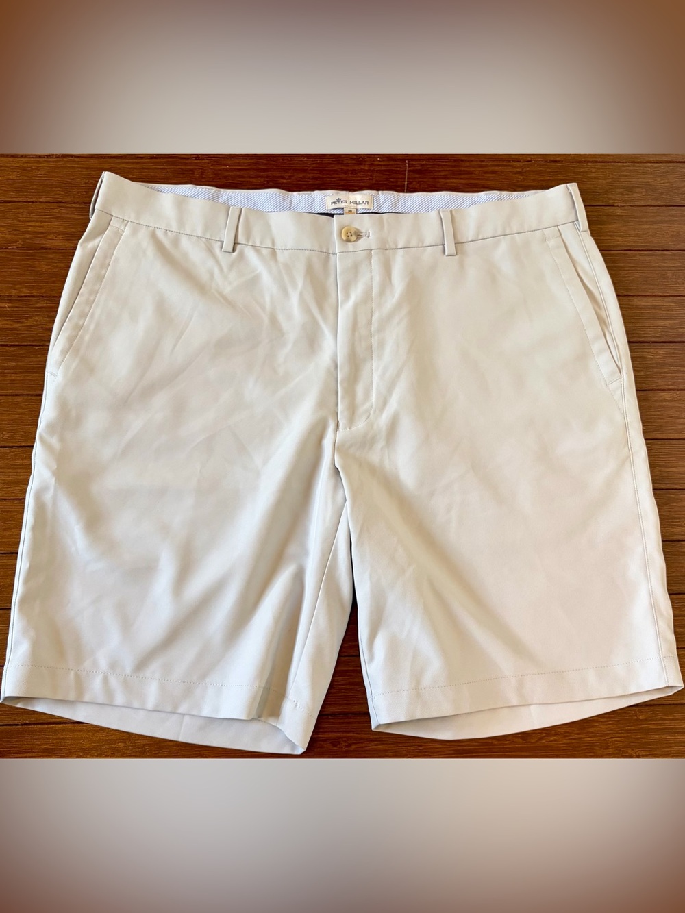 Peter Millar Crown Sport Shorts Mens 38 Beige Performance Golf Activewear 8”